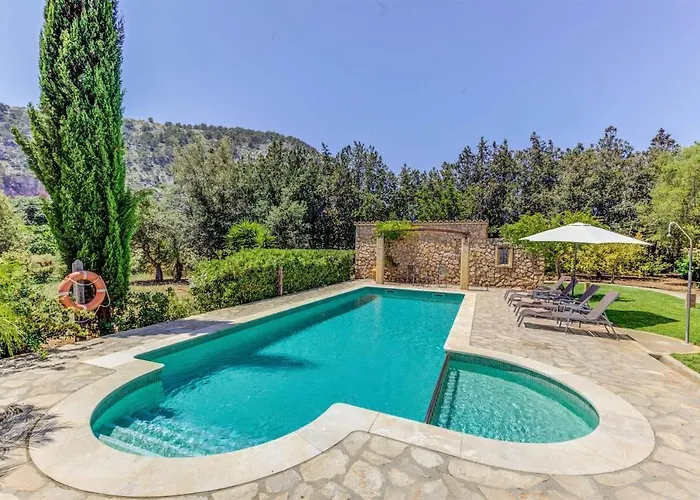 Villa Llenyater By Sealand Villas